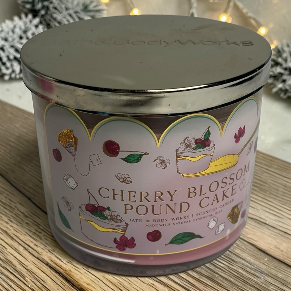 Bath & Body Works Cherry Blossom Pound Cake 3 Wick Scented Candle  14.5 oz